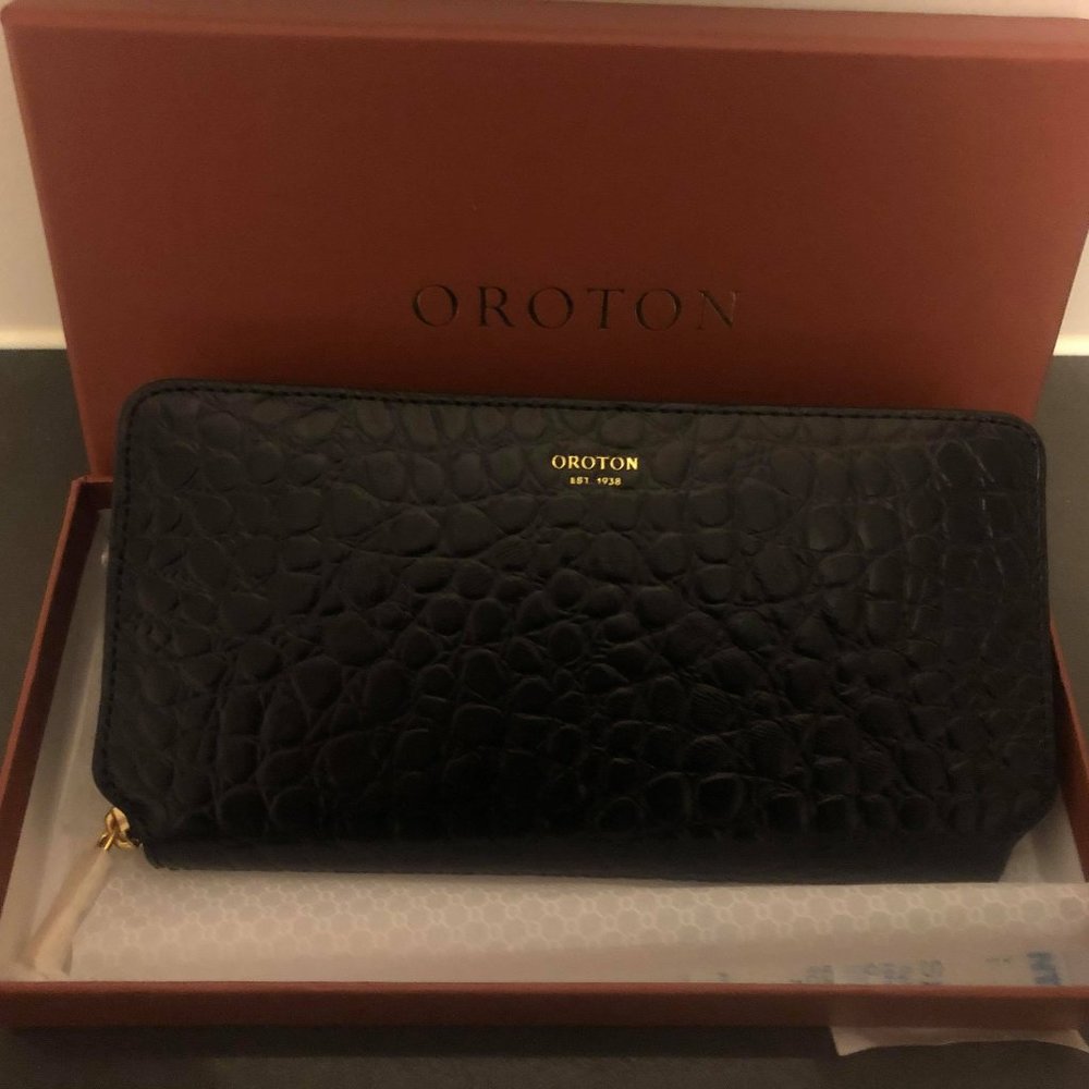 Oroton Purse